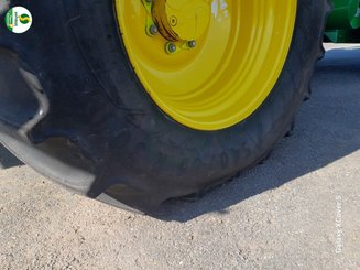 Combine harvester John Deere T660HM - 4