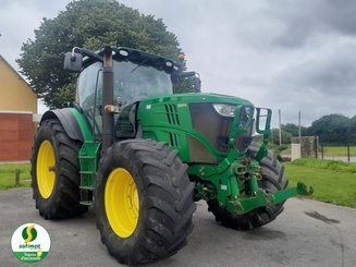 Farm tractor John Deere 6210R - 1