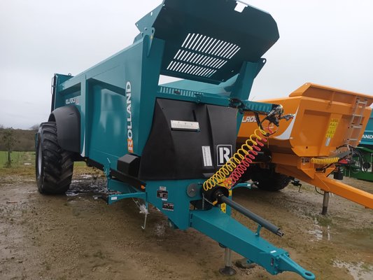 Manure spreader Rolland RF6118 - 1