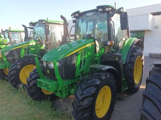 Farm tractor John Deere 6100M - 1
