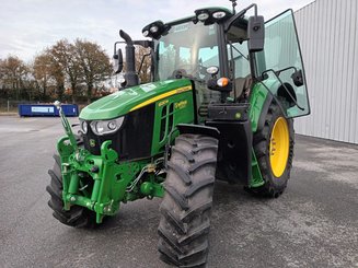 Farm tractor John Deere 6120M - 1