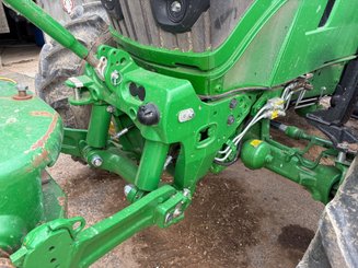 Farm tractor John Deere 6M140 - 9