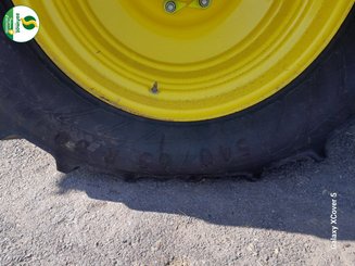 Combine harvester John Deere T660HM - 8