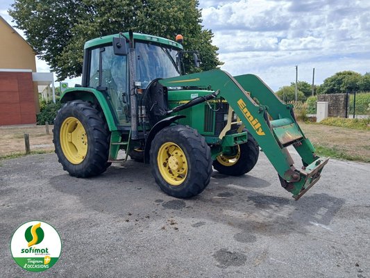 Farm tractor John Deere 6110CTC4RM - 1