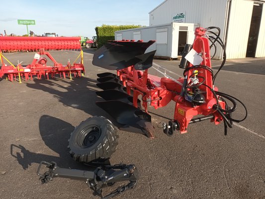 Plough Kuhn VM123 - 1