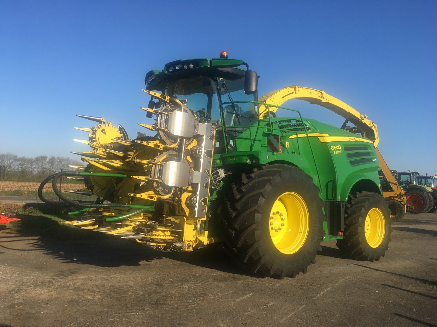 Self Propelled Forage Harvester John Deere 8600 For Sale On Sofimat