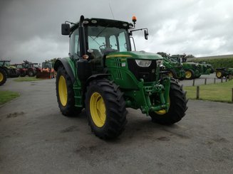 Farm tractor John Deere 6120R - 1