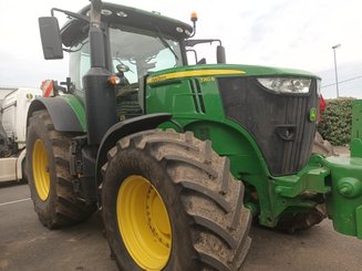 Farm tractor John Deere 7250R - 1