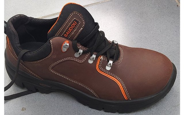 Accessory - other Sofimat CHAUSSURES DE SECURITE BASSES BAUDOU ROSWELL POINTURE 45 - 1
