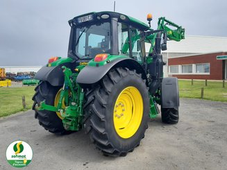 Farm tractor John Deere 6120M - 7