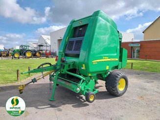 Round baler John Deere RB864 - 4