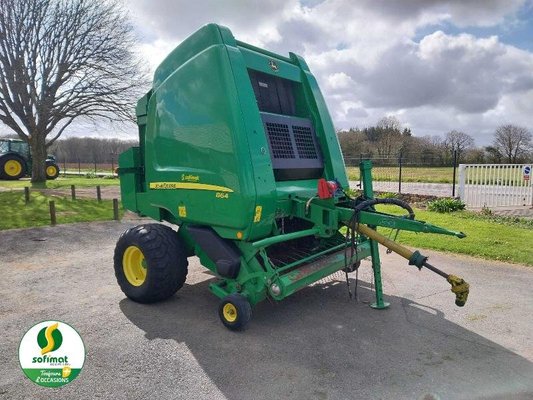 Round baler John Deere RB864 - 1