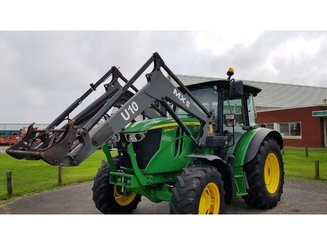 Farm tractor John Deere 6090MC - 2