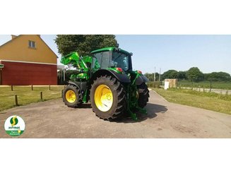 Farm tractor John Deere 6110M - 1