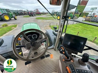 Farm tractor John Deere 6155R - 7