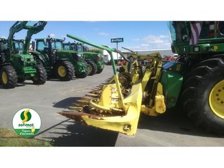 Self-propelled forage harvester John Deere 7350 - 4