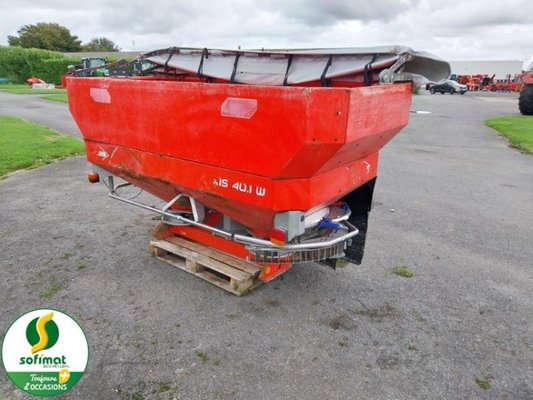 Fertiliser spreader Kuhn AXIS401 - 1