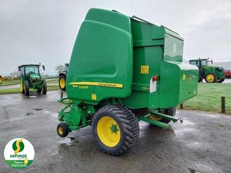 Round baler John Deere 864 - 4