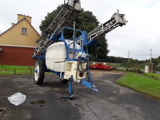 Mounted sprayer Hardi METEOR4100 - 1