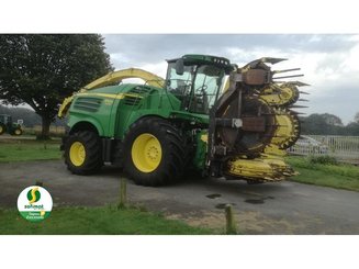 Self-propelled forage harvester John Deere 8500 - 1