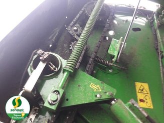 Round baler John Deere 864 PACK - 5