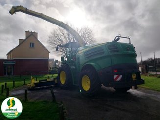 Self-propelled forage harvester John Deere 8400 - 3