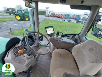 Farm tractor John Deere 6130R - 6