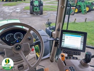 Farm tractor John Deere 6130R - 7