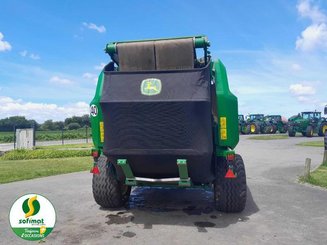 Round baler John Deere V461R - 1