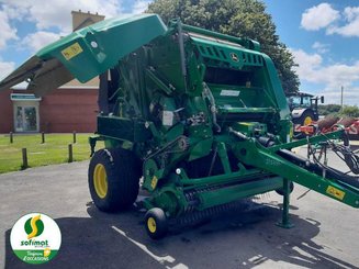 Round baler John Deere V461R - 5