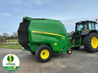 Round baler John Deere V461R - 1