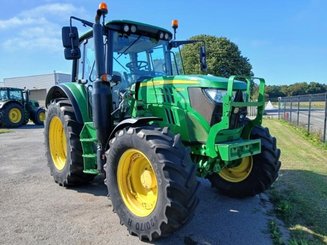 Farm tractor John Deere 6120M - 9