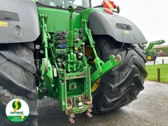 Farm tractor John Deere 8270R - 4