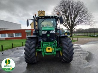 Farm tractor John Deere 6215R - 4