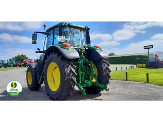 Farm tractor John Deere 6110M - 2