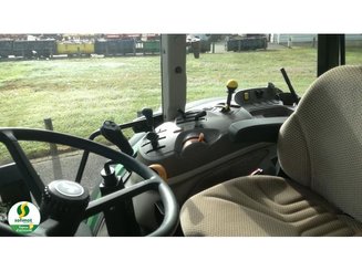 Farm tractor John Deere 5090M - 12