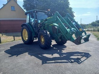 Farm tractor John Deere 5115M - 7