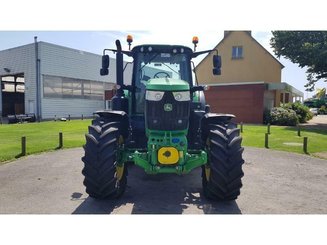 Farm tractor John Deere 6175M - 1