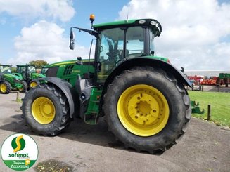 Farm tractor John Deere 6195R - 3