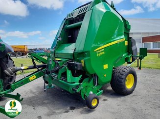 Round baler John Deere V461M - 1