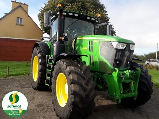 Farm tractor John Deere 6250R - 1