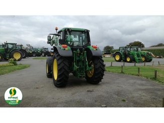 Farm tractor John Deere 6110M - 3