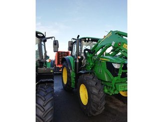 Farm tractor John Deere 6110M - 3