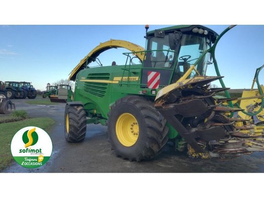 Self-propelled forage harvester John Deere 7550 - 1