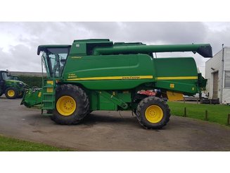 Combine harvester John Deere W660HM - 2
