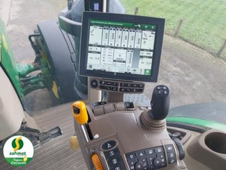 Farm tractor John Deere 8270R - 6