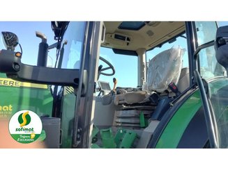 Farm tractor John Deere 6130R - 7