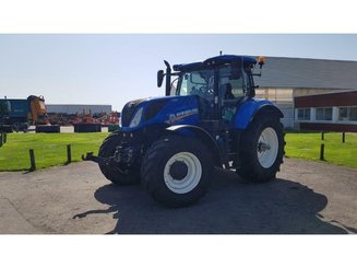 Farm tractor New Holland T7210 - 2