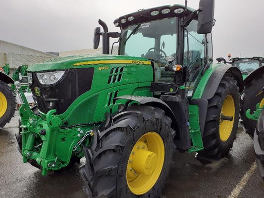 Farm tractor John Deere 6145R - 1