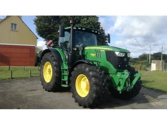 Farm tractor John Deere 6175R - 1